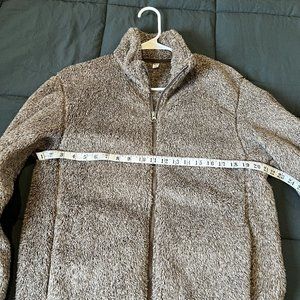 Uniqlo Sherpa Sweater